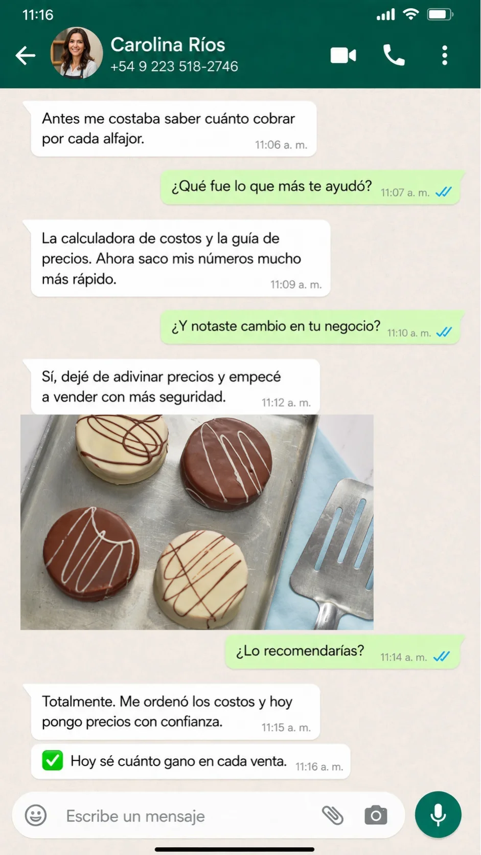 Testimonio de Carolina Ríos por WhatsApp sobre la calculadora de costos y precios